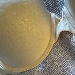 Victoria's Secret Strapless Shiny Beige Bra